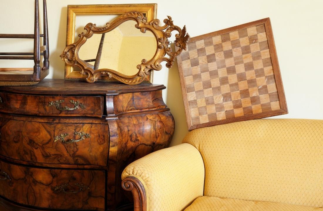 kako-se-resiti-starog-namestaja-u-beogradu