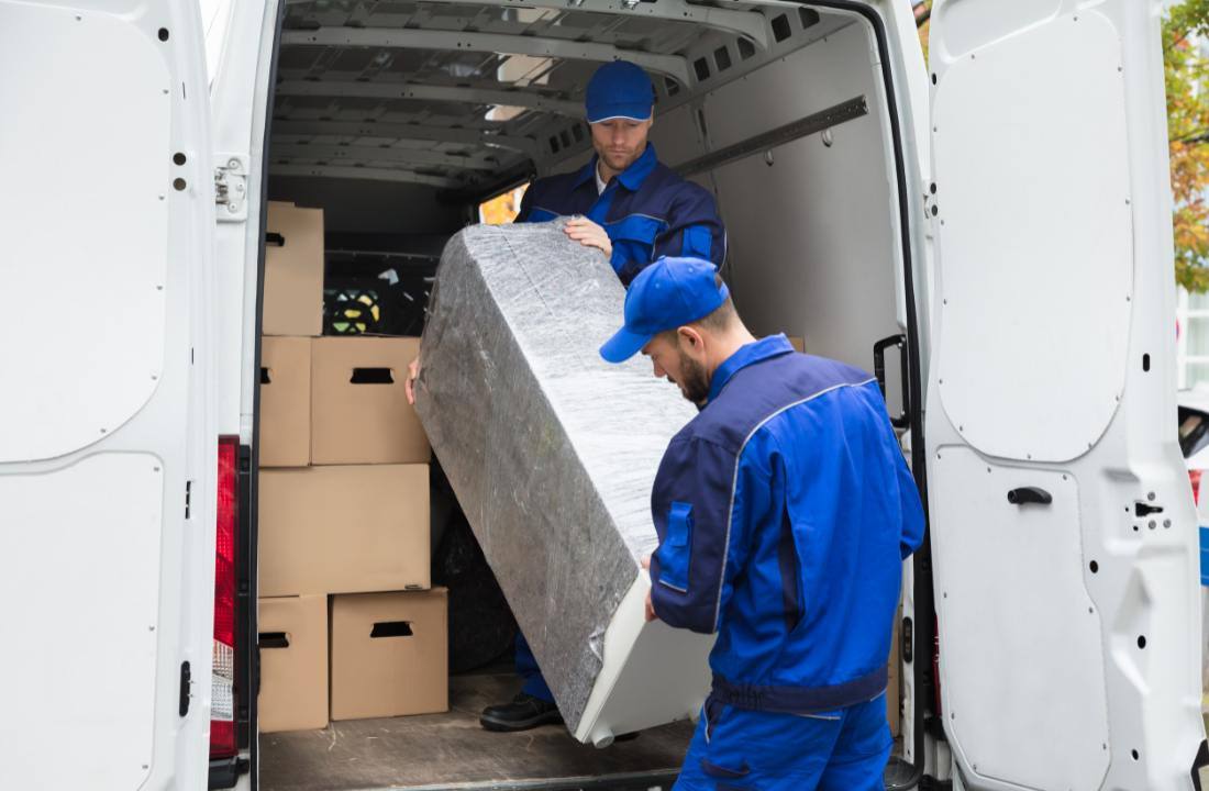 kombi-transport-namestaja